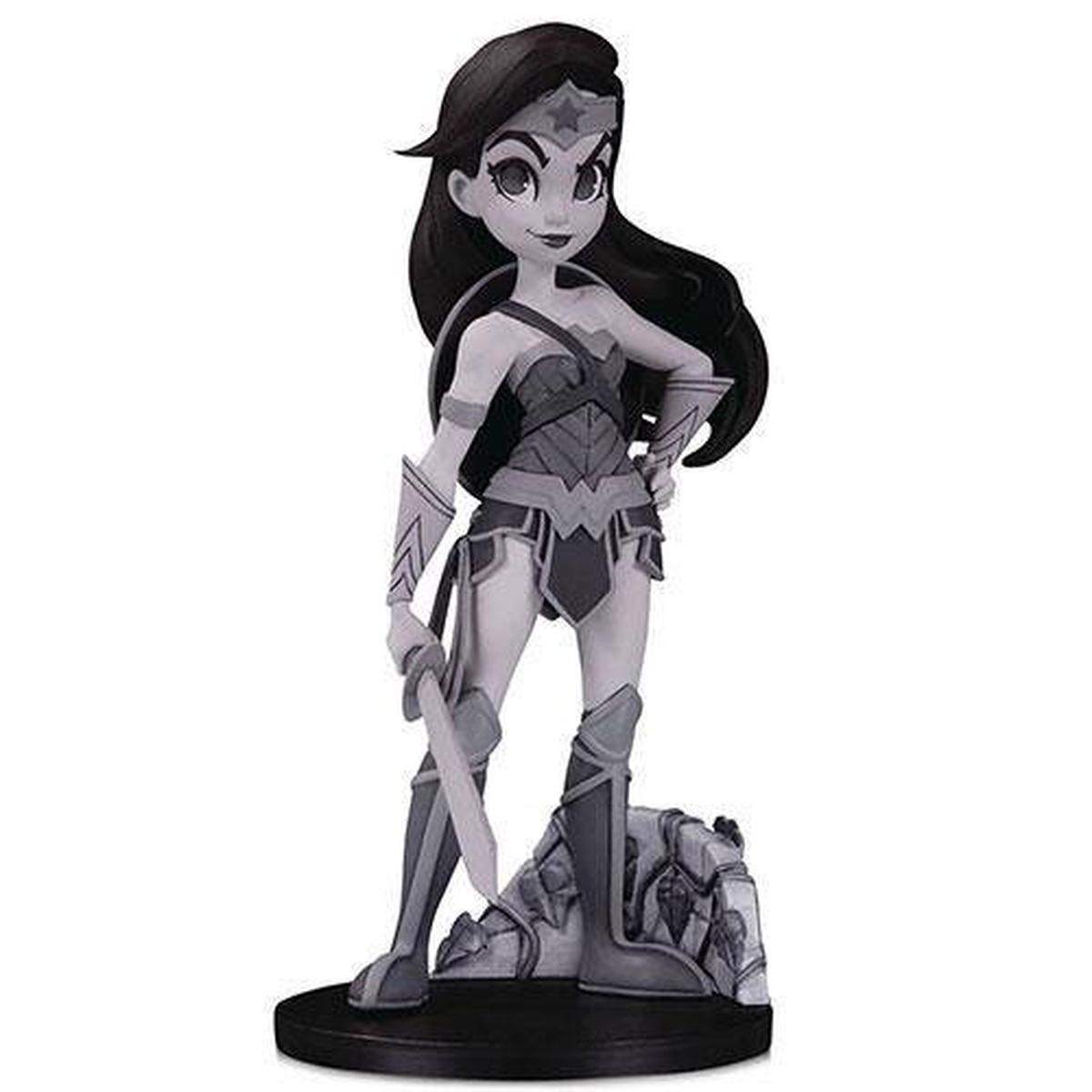 DC Artists Alley Black White Wonder Woman by Chrissie Zullo PVC Figure
