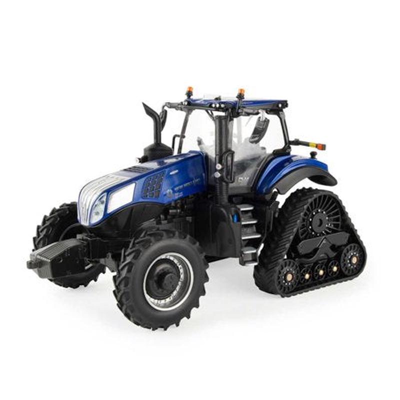 1:32 New Holland T8.435 Smartrax Tractor 13944